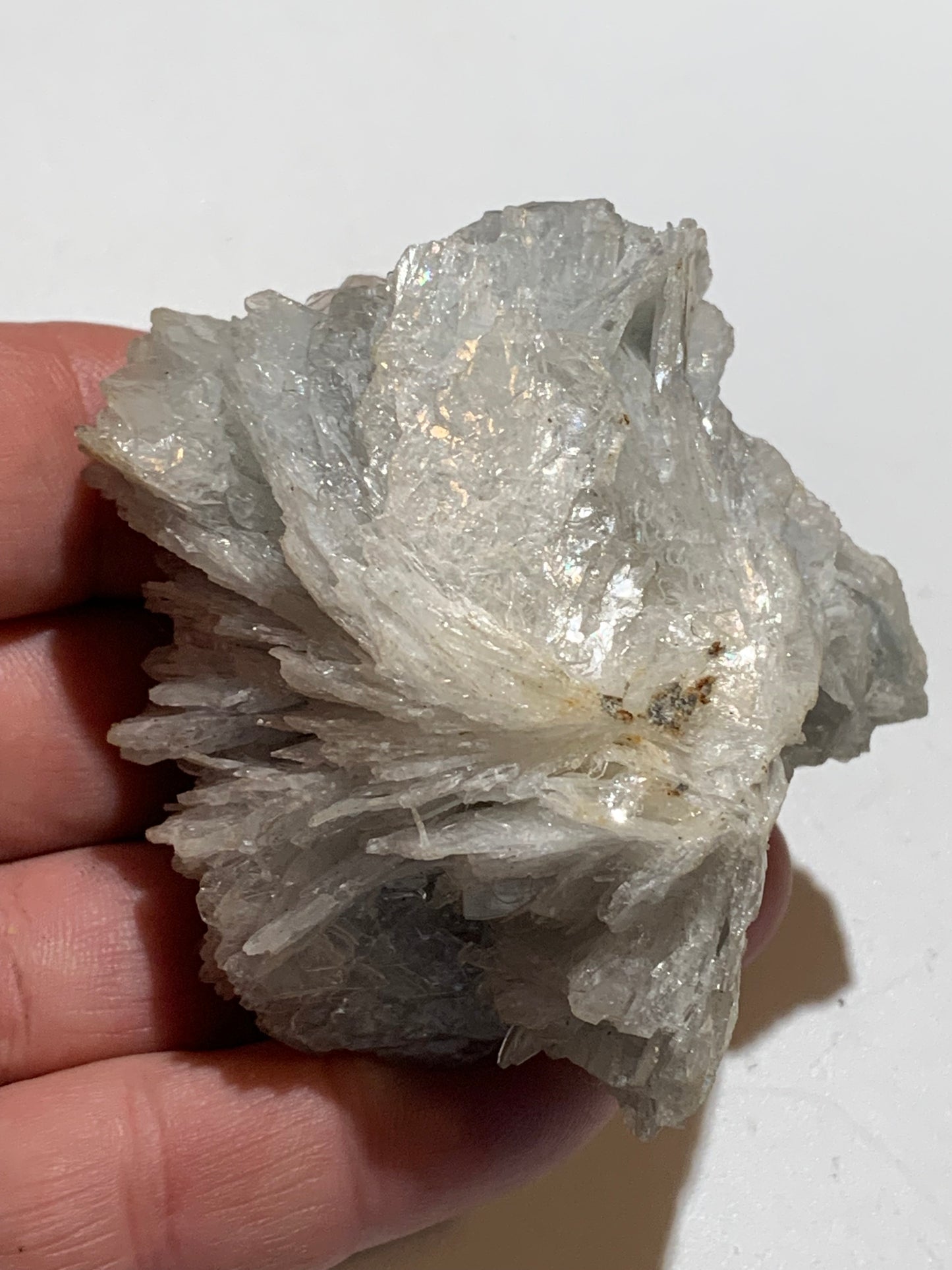 Baryte/ Barytine bleue (France) - Superbe spécimen brut de 73 mm x 62 x 45 - 219,3 gr. !