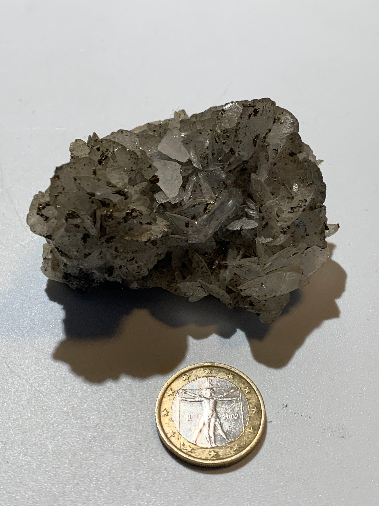 Baryte/ Barytine avec galène et chalcopyrite (France) - Superbe spécimen brut de 78 mm x 64 x 42 - 148 gr. !