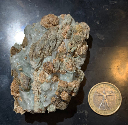 Grenat Grossulaire - Superbe spécimen brut de 60 mm x 51 x 33 - 97 gr. !
