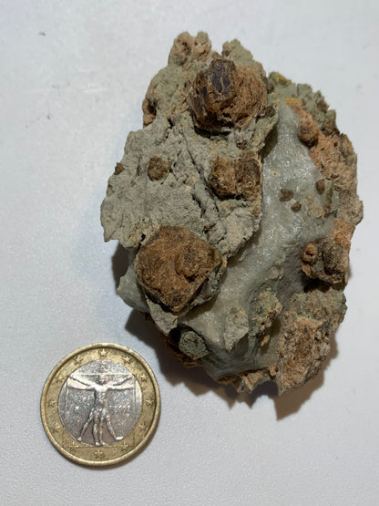 Grenat Grossulaire - Superbe spécimen brut de 60 mm x 51 x 33 - 97 gr. !