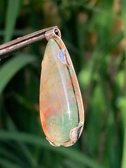 Agate mousse, pendentif en Argent de 35mm de hauteur x18 de largeur x6d'épaisseur. Vendu avec cordon réglable !