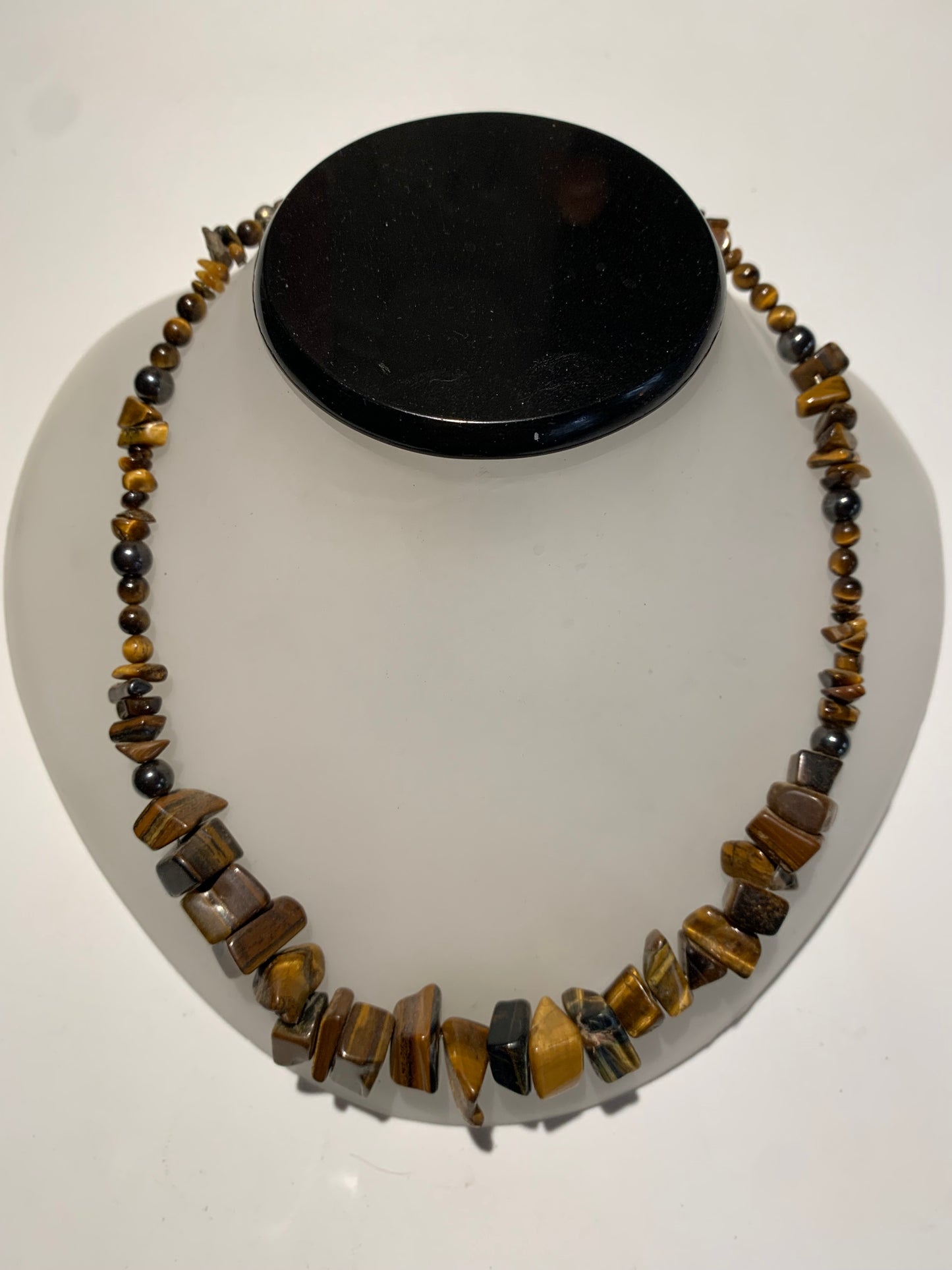 Collier créé par Zen Curiosity – Œil de tigre, perles baroques et rondes - Longueur 40 cm avec rajout de 9 cm - 3 finitions au choix