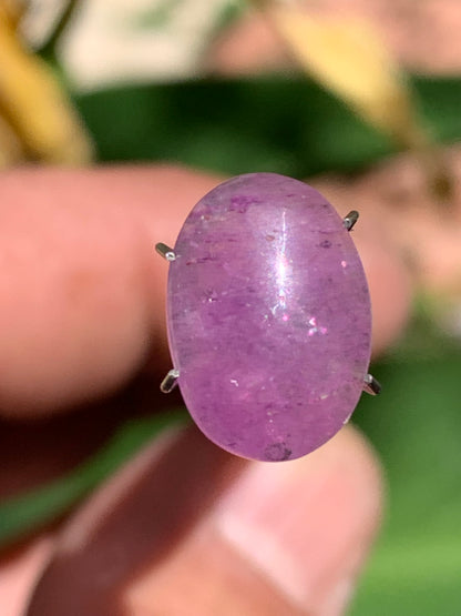 Améthyste, cabochon de 10mm x 5 x 4 - 1,5 carats Parfait en bijouterie, collection ,exposition...