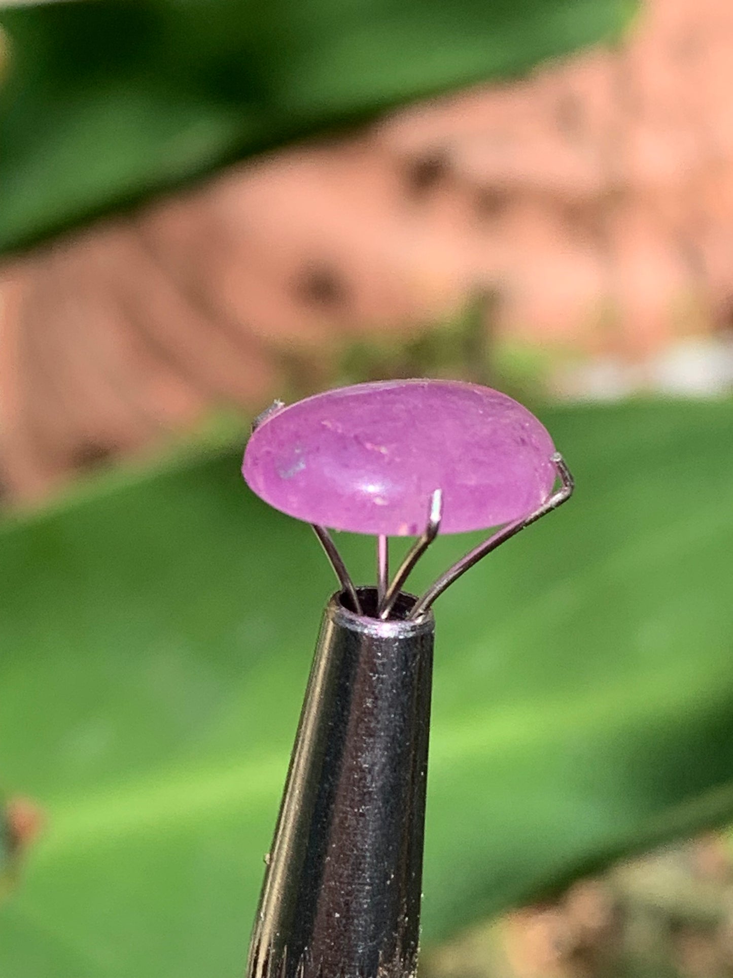 Améthyste, cabochon de 10mm x 5 x 4 - 1,5 carats Parfait en bijouterie, collection ,exposition...