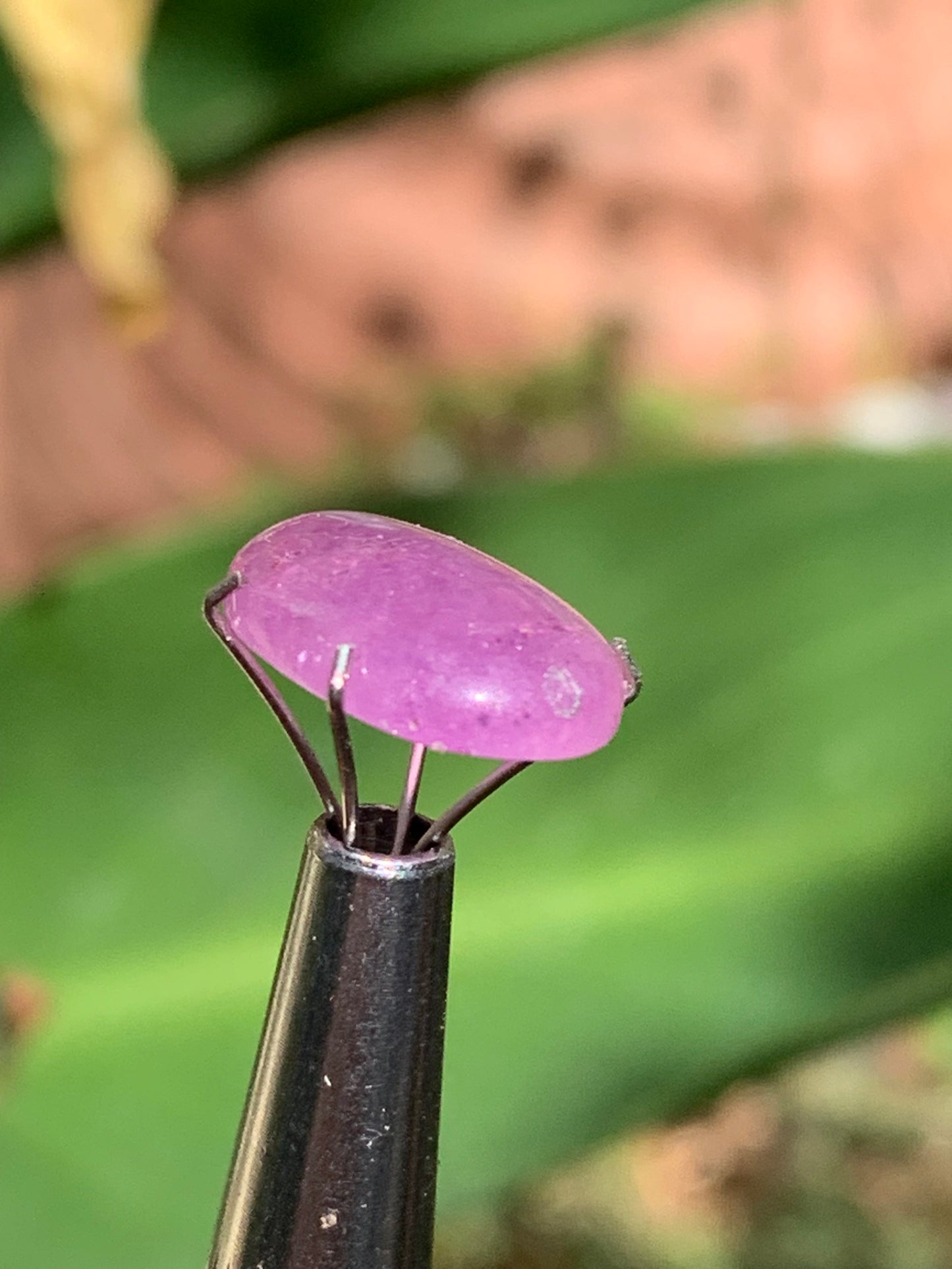 Améthyste, cabochon de 10mm x 5 x 4 - 1,5 carats Parfait en bijouterie, collection ,exposition...