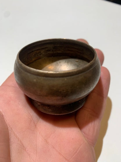 Petit bol ancien en Argent massif – 6 cm × 3,5 cm – 67 grammes