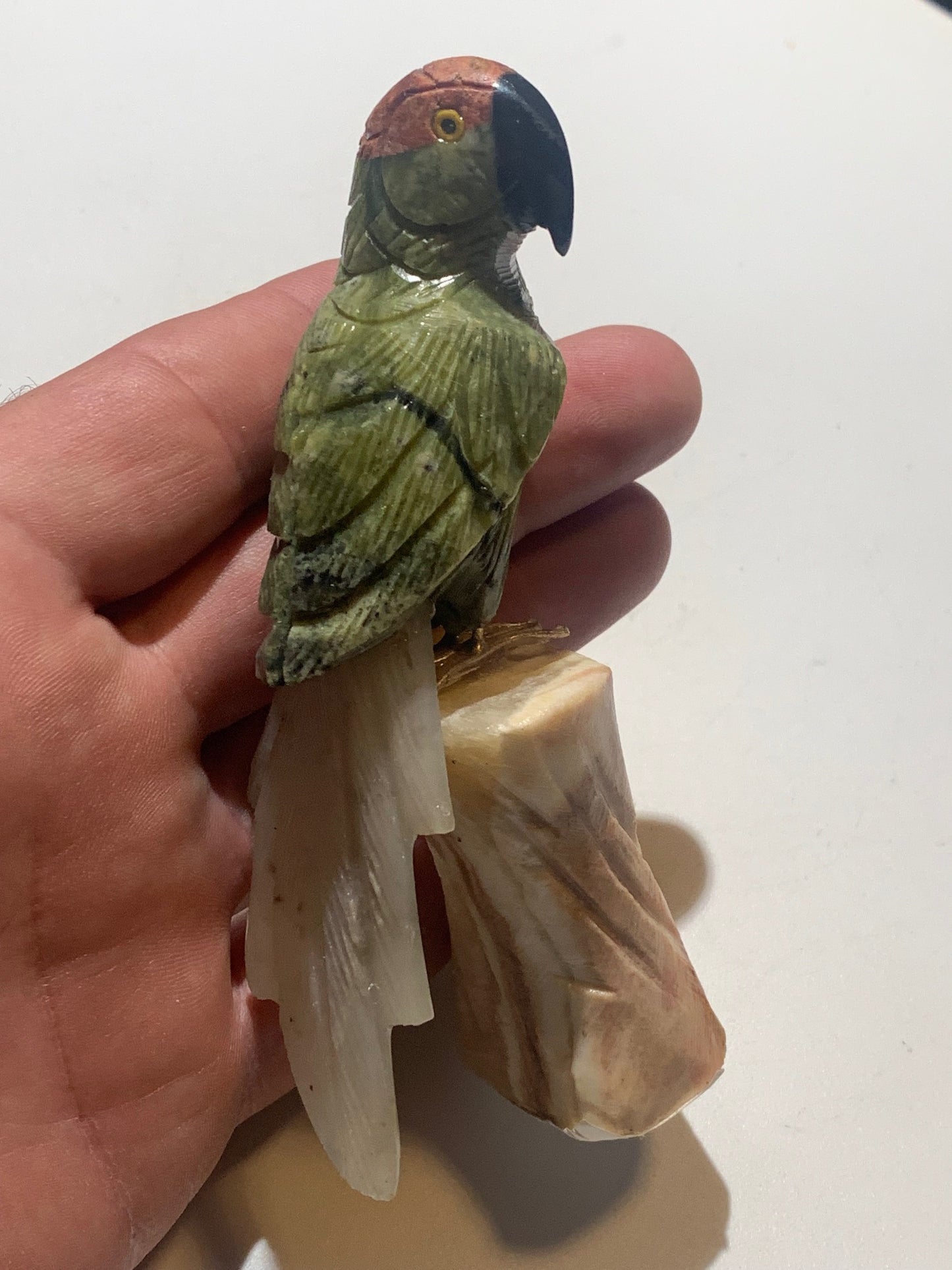 Statuette de Perroquet 'Amazone' Fait Main – Pièce Artisanale aux Très Belles Finitions, Objet Décoratif Unique et Élégant - 12 x 6 x 4 cm - 170,8 g