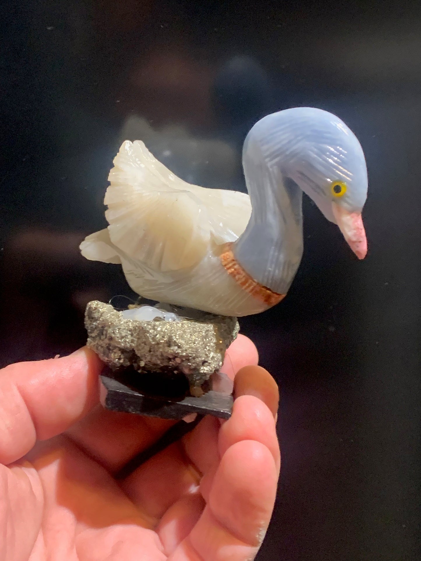Statuette de Cygne Fait Main – Pièce Artisanale aux Très Belles Finitions, Objet Décoratif Unique et Élégant - 10 x 8 x 5 cm - 250 g
