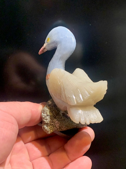 Statuette de Cygne Fait Main – Pièce Artisanale aux Très Belles Finitions, Objet Décoratif Unique et Élégant - 10 x 8 x 5 cm - 250 g