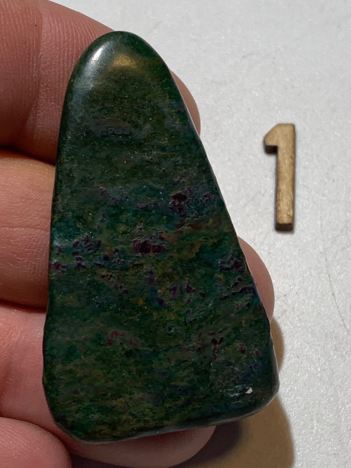 Jadeite - 3 pebbles of your choice, sold individually or in sets - 40 x 30 x 6 mm on average