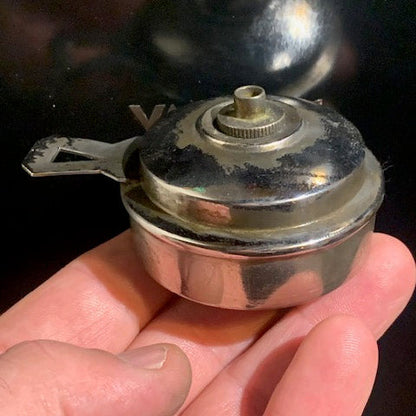 Lampe à huile ancienne, en métal chromé - 8 x 5,5 x 4 cm - 27,7 g