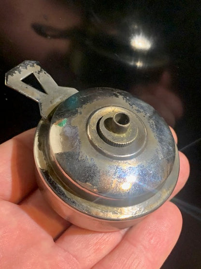 Lampe à huile ancienne, en métal chromé - 8 x 5,5 x 4 cm - 27,7 g