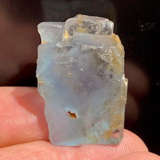 Fluorite bleue de France - 32 mm x 20 x 19 / 21,1 grammes
