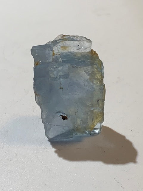 Fluorite bleue de France - 32 mm x 20 x 19 / 21,1 grammes