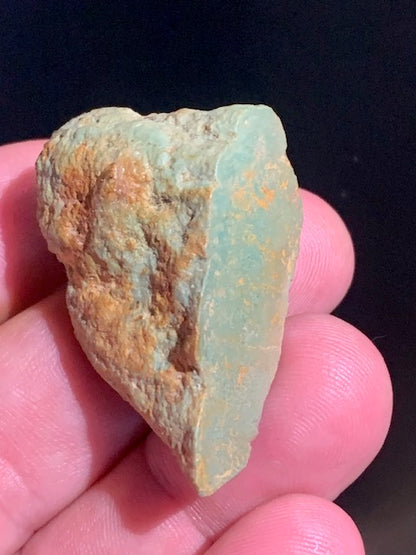 Turquoise verte du Mexique, demi pépite naturelle de 41 mm x 27 x 20 - 22,3 gr.