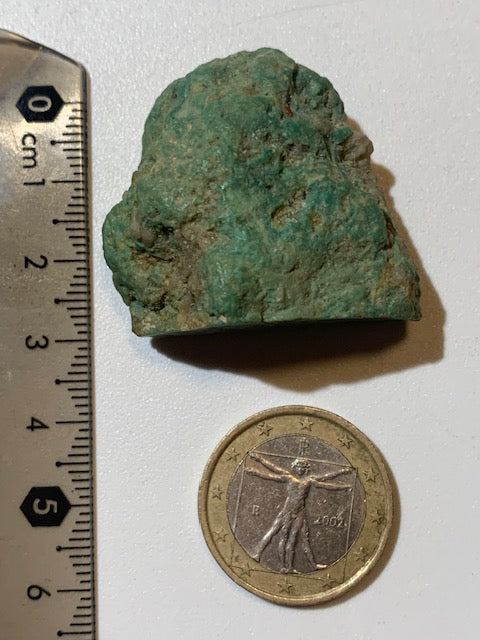 Turquoise verte du Mexique, demi pépite naturelle de 35 mm x 33 x 18 - 25 gr.