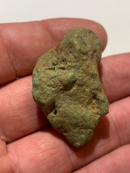 Turquoise verte du Mexique, pépite naturelle de 45 x 32 x 20 - 20,7 gr.
