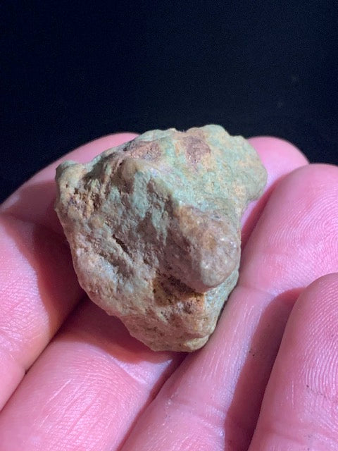 Turquoise verte du Mexique, pépite naturelle de 35 x 30 x 27 - 27,3 gr.