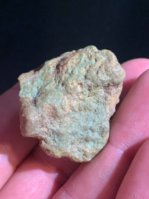 Turquoise verte du Mexique, pépite naturelle de 35 x 30 x 27 - 27,3 gr.