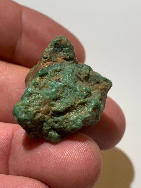Turquoise verte du Mexique, pépite naturelle de 30 x 26 x 23 - 16 gr.