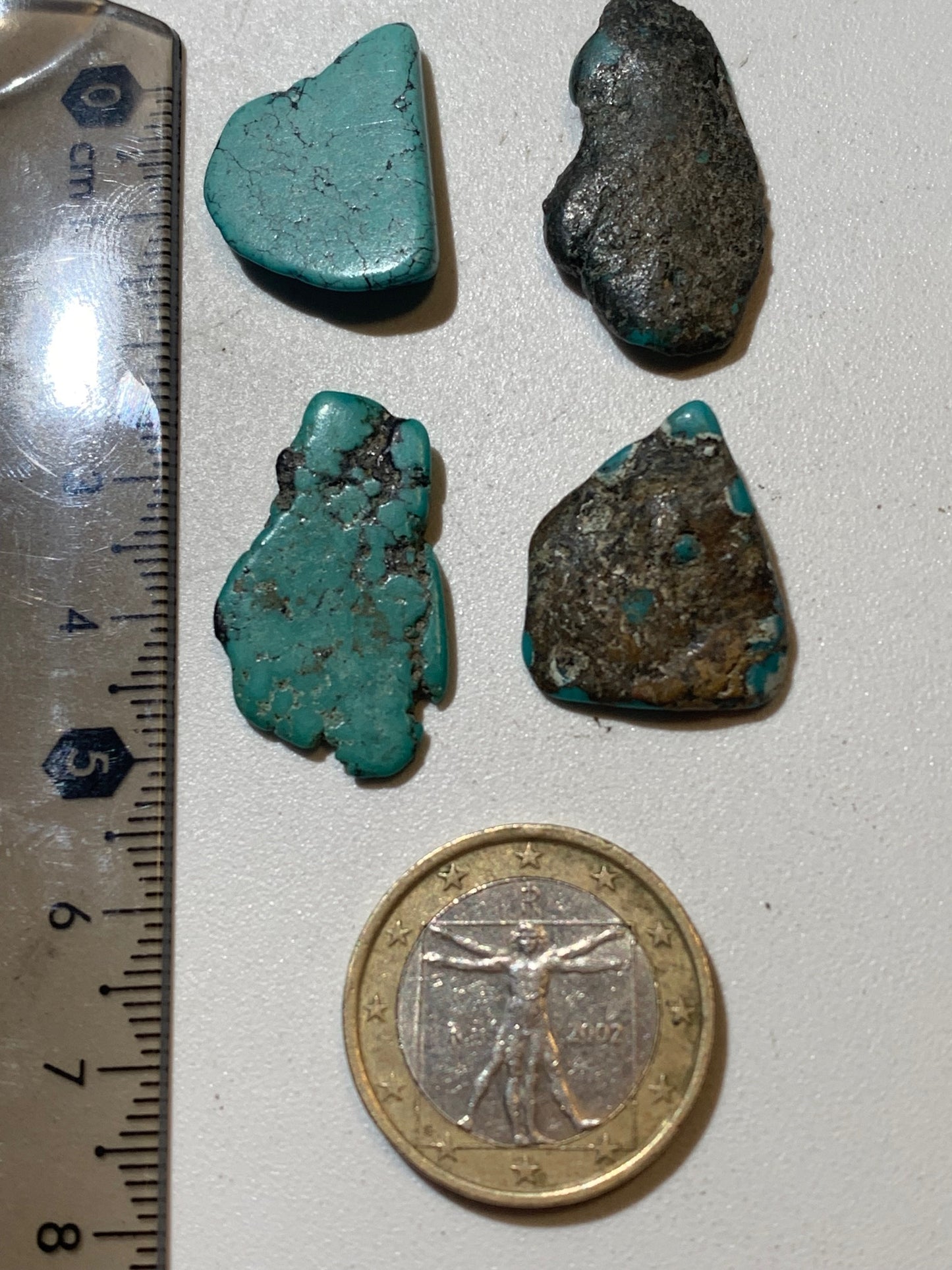 Turquoise Tibétaine, en lot ou à l'unité - Petites pépites naturelles de 25 mm x 18 x 5 - 2 grammes en moyenne