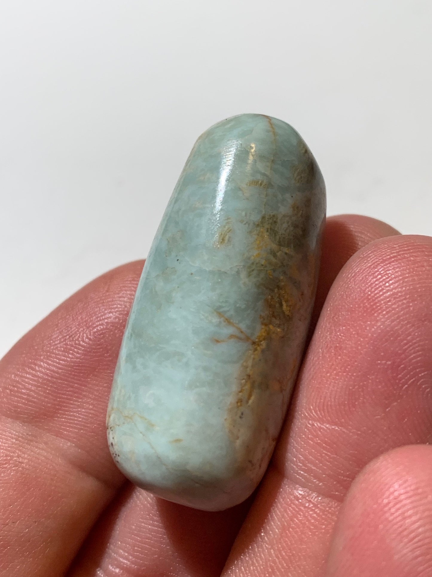 Turquoise de Madagascar, petite pierre roulée (poli) - 4 cm x 1,8 de diamètre - Parfait en pendentif !