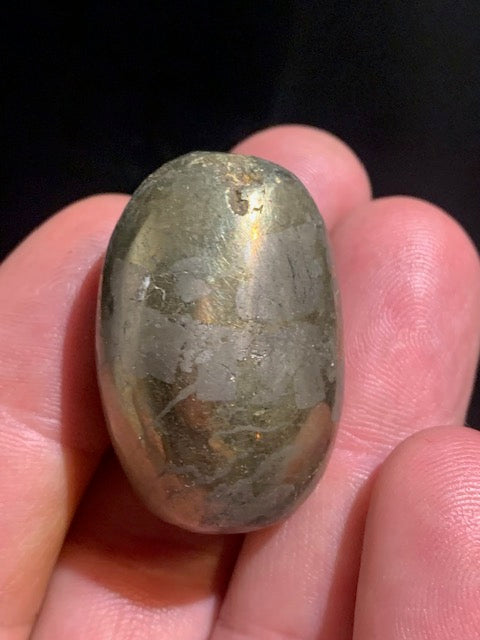 Chalcopyrite – Pierre roulée (polie) – 35 x 23 x 21 mm – 44,5 gr.