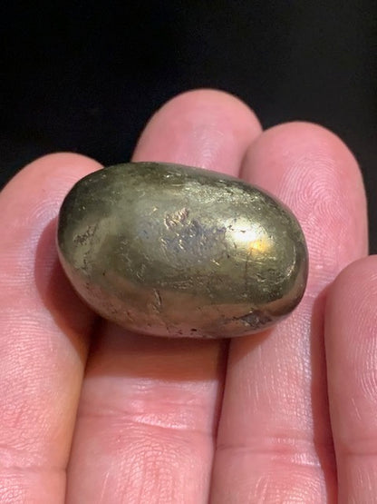 Chalcopyrite – Pierre roulée (polie) – 32 x 22 x 20 mm – 35,1 gr.