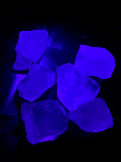 Pierre de lune blanche (adulaire) - Morceaux bruts à l'unité - 20 x 15 x 15 gr. environ