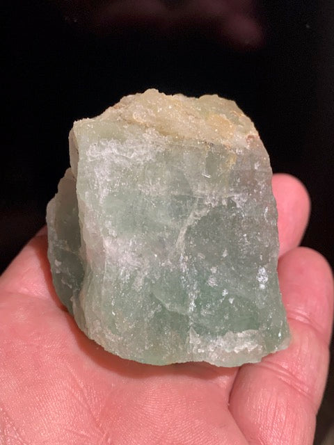 Calcite verte, pièce brute et naturelle - 57 x 51 x 45 mm - 168,5 gr.