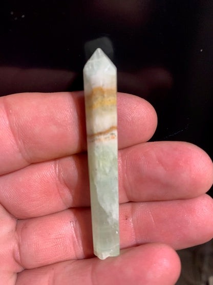 Calcite verte, Pointe/ Laser - 61 x 8 mm - 9,2 gr.