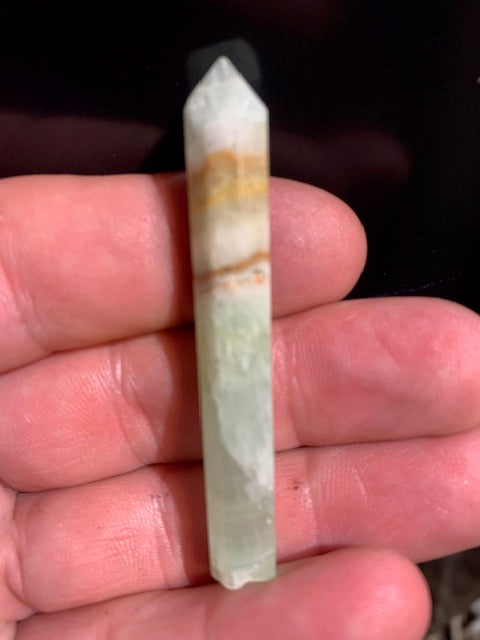 Calcite verte, Pointe/ Laser - 61 x 8 mm - 9,2 gr.