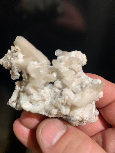 Heulandite, spécimen brut et naturel, collection ancienne - 73 x 58 x 39 mm - 55 gr.