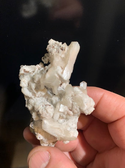 Heulandite, spécimen brut et naturel, collection ancienne - 73 x 58 x 39 mm - 55 gr.