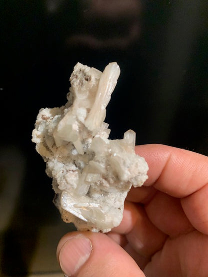 Heulandite, spécimen brut et naturel, collection ancienne - 73 x 58 x 39 mm - 55 gr.
