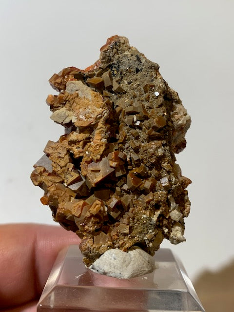 Vanadinite, spécimen brut et naturel, collection ancienne - 47 x 32 x 15 mm - 29,3 gr.