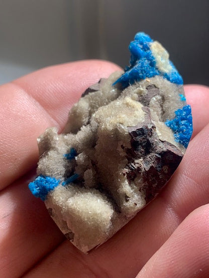Cavansite, spécimen brut - 48 x 31 x 16 mm - 18,6 gr.
