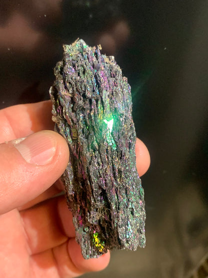 Silicium – Spécimen brut et naturel, des reflets métalliques superbes - 82 x 35 x 23 mm - 55,8 gr. - 📽️ Vidéo disponible