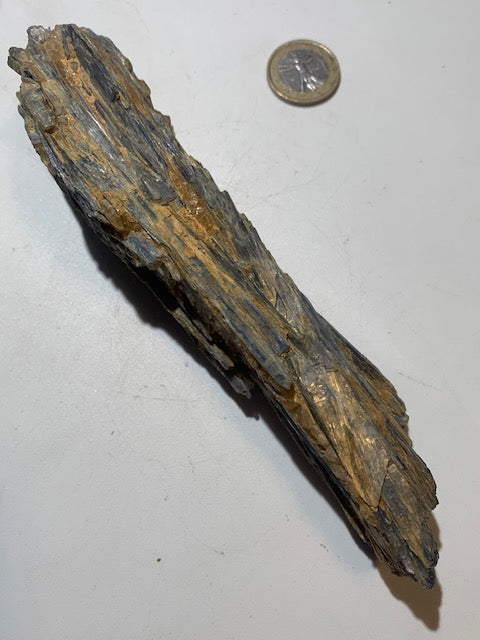Cyanite disthène, spécimen naturel - 170 x 47 x 32 mm - 396 gr.