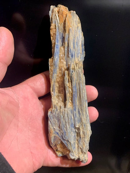 Cyanite disthène, spécimen naturel - 170 x 47 x 32 mm - 396 gr.