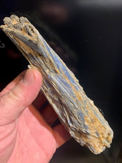 Cyanite disthène, spécimen naturel - 170 x 47 x 32 mm - 396 gr.