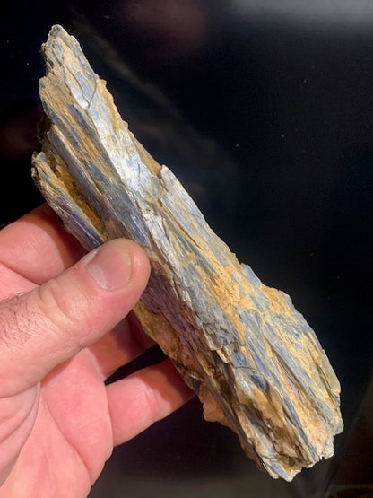 Cyanite disthène, spécimen naturel - 170 x 47 x 32 mm - 396 gr.