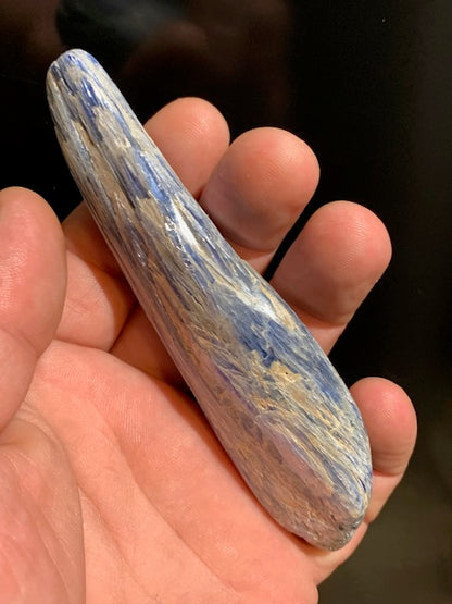 Cyanite disthène, spécimen naturel -  120 x 35 x 20 mm - 126,3 gr.