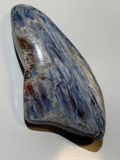Cyanite disthène, spécimen naturel - 68 x 33 x 15 mm - 47,8 gr.