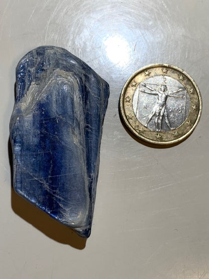 Cyanite disthène, spécimen naturel - 50 x 24 x 12 mm - 33,2 gr.