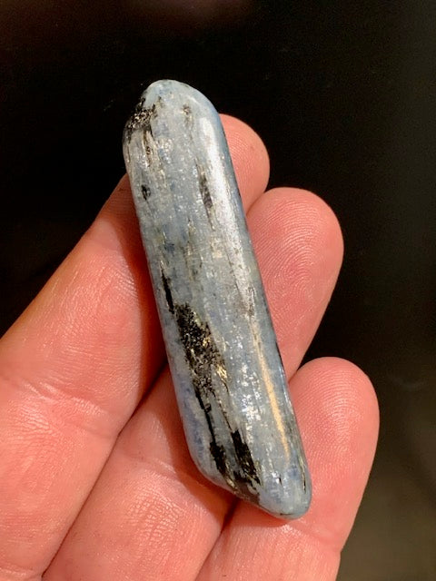Cyanite disthène, spécimen naturel - 54 x 16 x 9 mm - 21 gr.