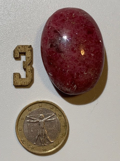 Rhodonite - 4 galets au choix - 45 x 35 x 15 mm environ - Qualité AA à AAA
