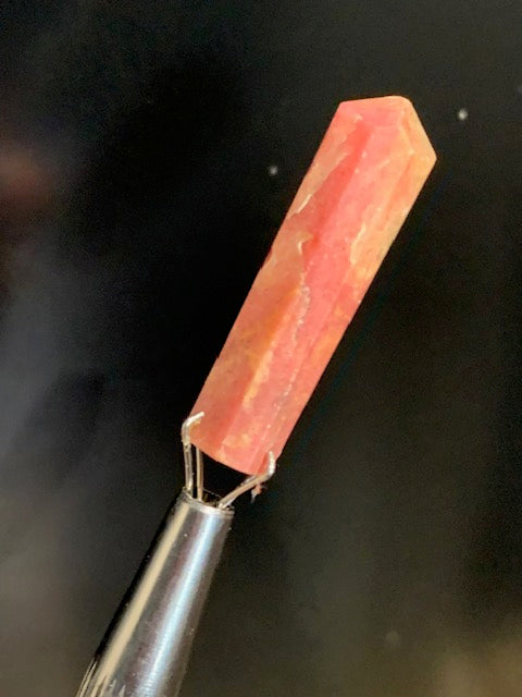 Rhodonite – 4 petites pointes/lasers au choix – environ 30 mm x 8 mm de diamètre – Qualité AA à AAA – Parfaites pour la création de pendentifs