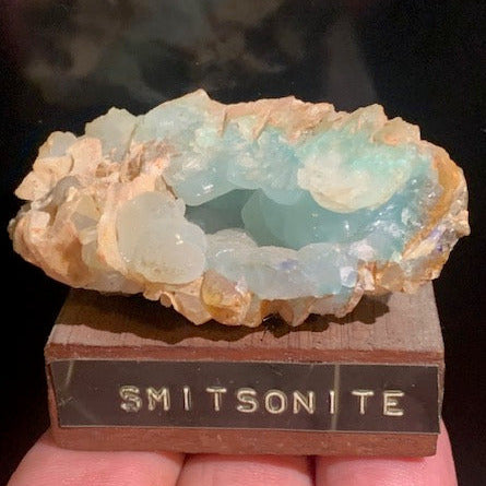Smithsonite bleue – spécimen brut et naturel - Collection ancienne - 60 x 35 x 29 cm - 80 gr.