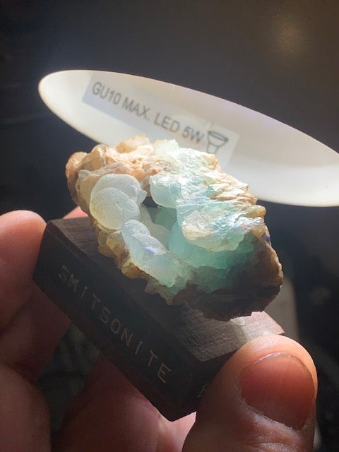 Smithsonite bleue – spécimen brut et naturel - Collection ancienne - 60 x 35 x 29 cm - 80 gr.